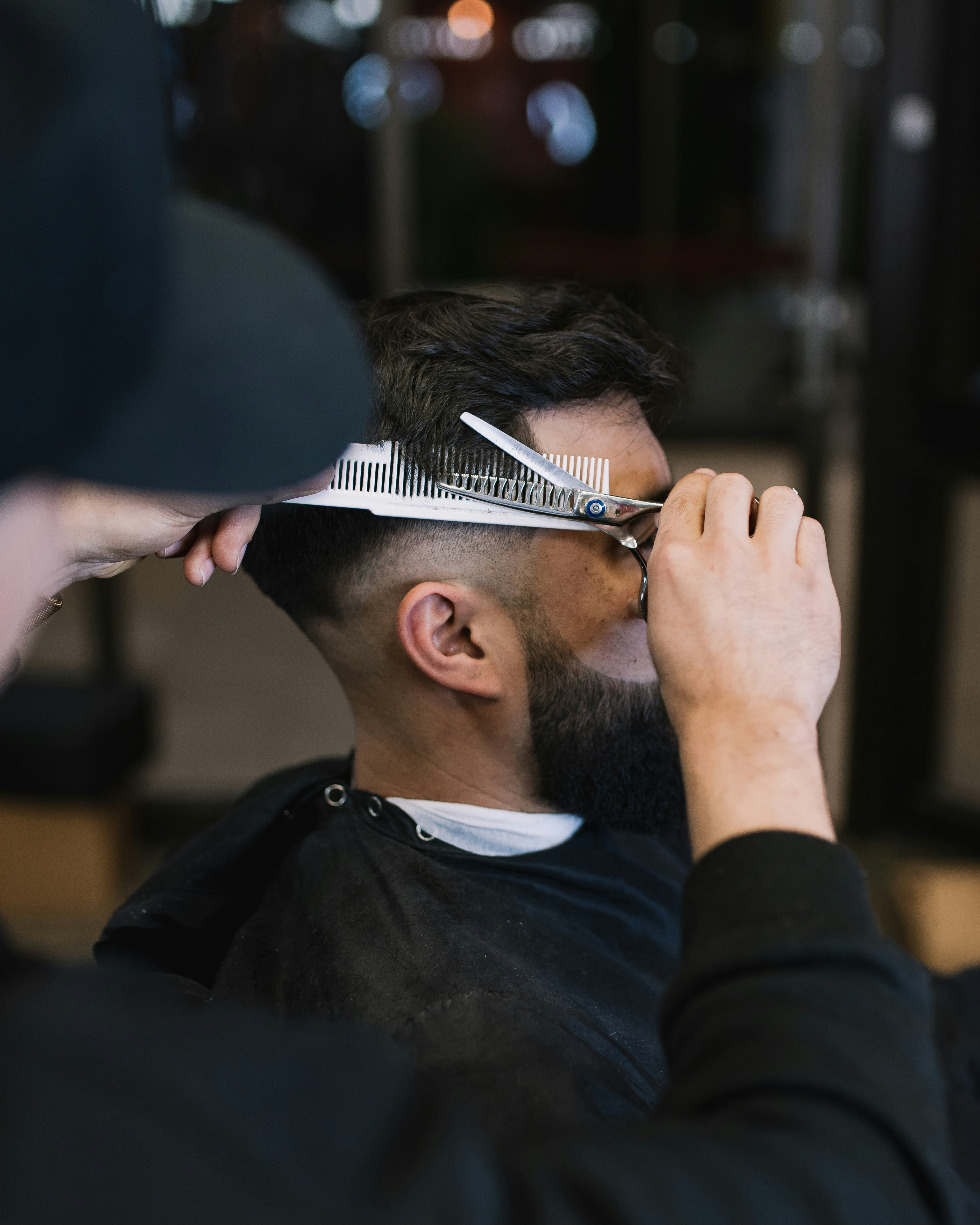 Scissors and comb technique